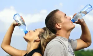 Read more about the article 10 Benefits of Drinking Water