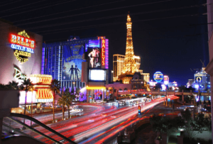 Read more about the article 4 Ways to Enjoy Las Vegas Without Breaking the Bank