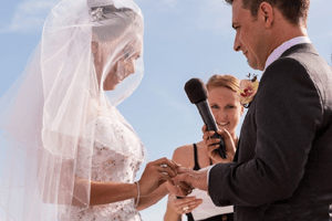 Read more about the article 10 Marriage Rituals Around the World