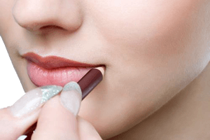 Read more about the article 10 Tips to Get Bigger and Fuller Looking Lips Naturally