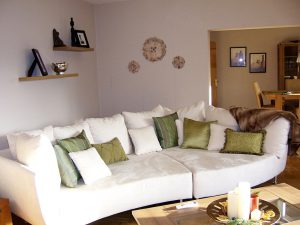 Read more about the article Super Simple Ways To Cosy-Up Your Home