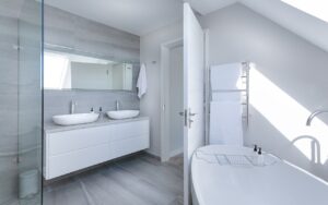 Read more about the article Designers Reveal How to Build A Bathroom That Feels Like Home