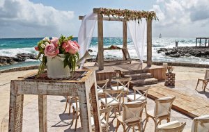 Read more about the article Making A Cliched Destination Wedding Beautiful