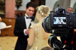 Read more about the article Killer Tips For Shooting A Blissful Wedding