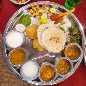Read more about the article What food fare could you expect from the Best Indian vegetarian restaurant in Singapore?