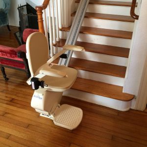 Read more about the article Types of Stairlifts and Tips for Purchase