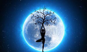 Read more about the article What Is Full Moon Meditation? – What To Bring, What To Do During a Full Moon Meditation & More
