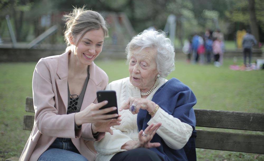 You are currently viewing The Best Ways That You Can Look After Elderly Relatives