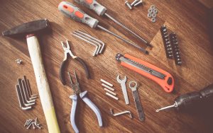 Read more about the article Essential Power Tools for a Carpenter