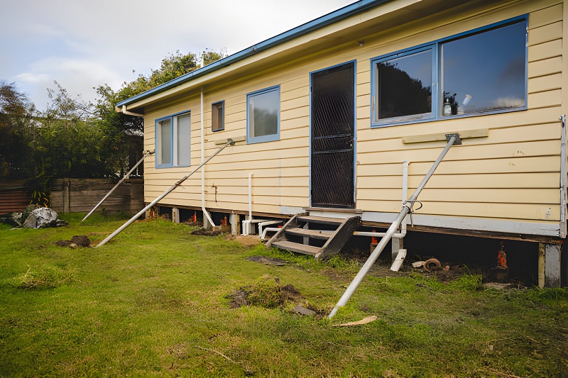 You are currently viewing Why Restumping Might Just Save Your Home from Structural Damage