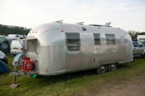 Read more about the article What Makes Off Road Caravans for Sale Different from Regular Caravans?