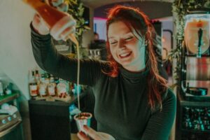 Read more about the article The Comprehensive Guide to Hiring the Perfect Barmaid